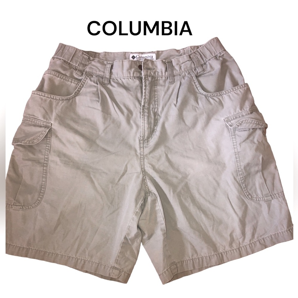 COLUMBIA cargo shorts